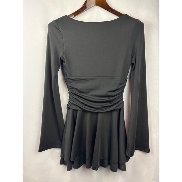 Women’s Princess Polly Size 4 Black Long Bell Sleeved Mini Dress - Picture 3 of 5